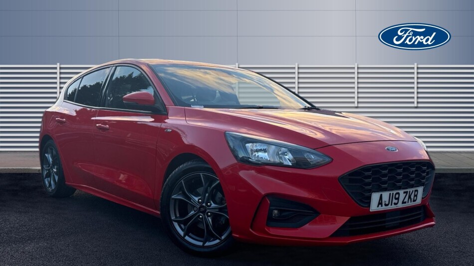 Ford Focus 1.0 EcoBoost 125 ST-Line 5dr Petrol Hatchback